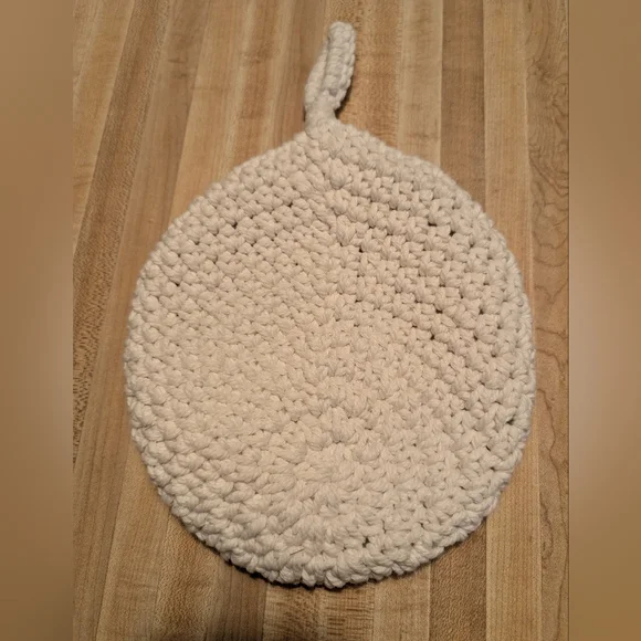 Crochet Hanging Basket Set of 3 - Picture 4 of 15